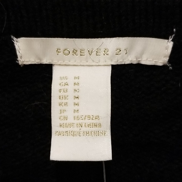 💕FOREVER 21💕 Black Button Up Cardigan Sweater - Picture 4 of 6